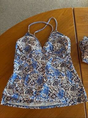 Floral Athleta Tankini Top